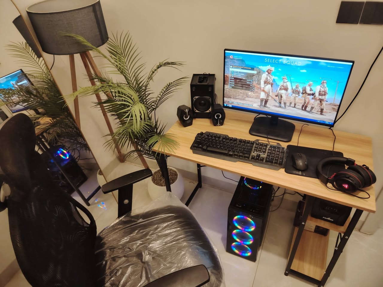 عندي هاي PC شكد تسوه اريد ابيعها كارت شاشه 1660
ومذر بورد قابل للتطوير كيكا بايت اريد ابيعها كتمله

ميز الي موضح بالصور
UPS فاربر
سمعات خارجيه
شاشه حجم ٢٨ msi ١٢٠ فريم
كيبورد
ماوس
مع حساب بيه أكثر من ٣٠ لعبه
مع كرسي جديد قبل يومين أخذته ب١١٥ الف

مكاني بغداد الأمين
***********
