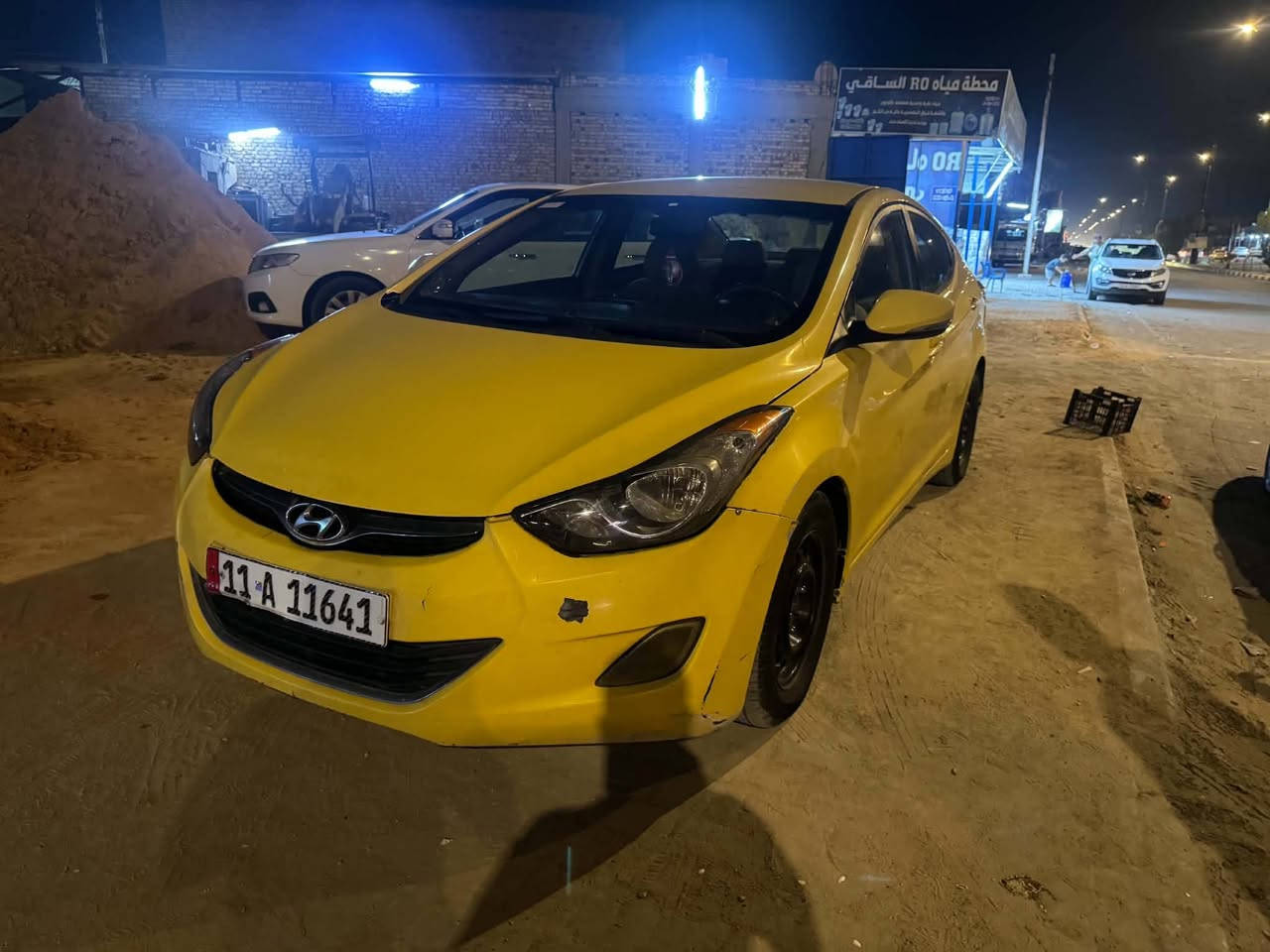 موديل ١٢  امريكي السعر ٧٧ 
 محرك ١٨٠٠ دوش سنويه لل ٢٠٣١ مصفره من كلشي جاهزه مكينه وكير جدد تبريد ثلج مكاني ديوانيه *********** ***********
