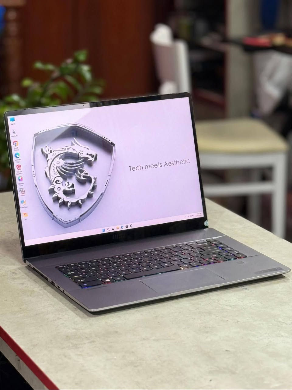 MSI
المعالج: Intel Core i7-11800H (الجيل 11)
الشاشة: حجم 16 (2K) 
كرت الشاشة: NVIDIA RTX 3060 (6GB )
الذاكرة (RAM): 32GB 
التخزين: 1TB SSD NVMe M.2  
كيبورد RGB ملون
الموقع: بغداد
سعر 715$
للتواصل : ***********
