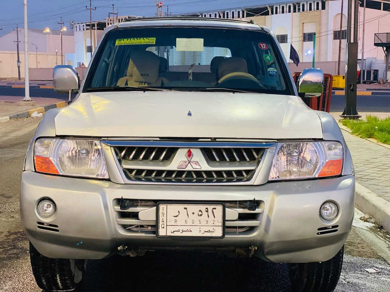 السلام عليكم للبيع باجيرو موديل 2003 رقم بصره مشروع وطني تحويل ثاني يوم سياره مكفوله من الكصه والنقل والضربه والكلبه والعيب الشرعي مكينه وكير اوتماتيك بلاد جدد حداده طخم تاير ويلكب جدد سياره جاهزه وجديده السعر. 73.  الاستفسار الرقم.***********مكان السياره البصره الزبير
