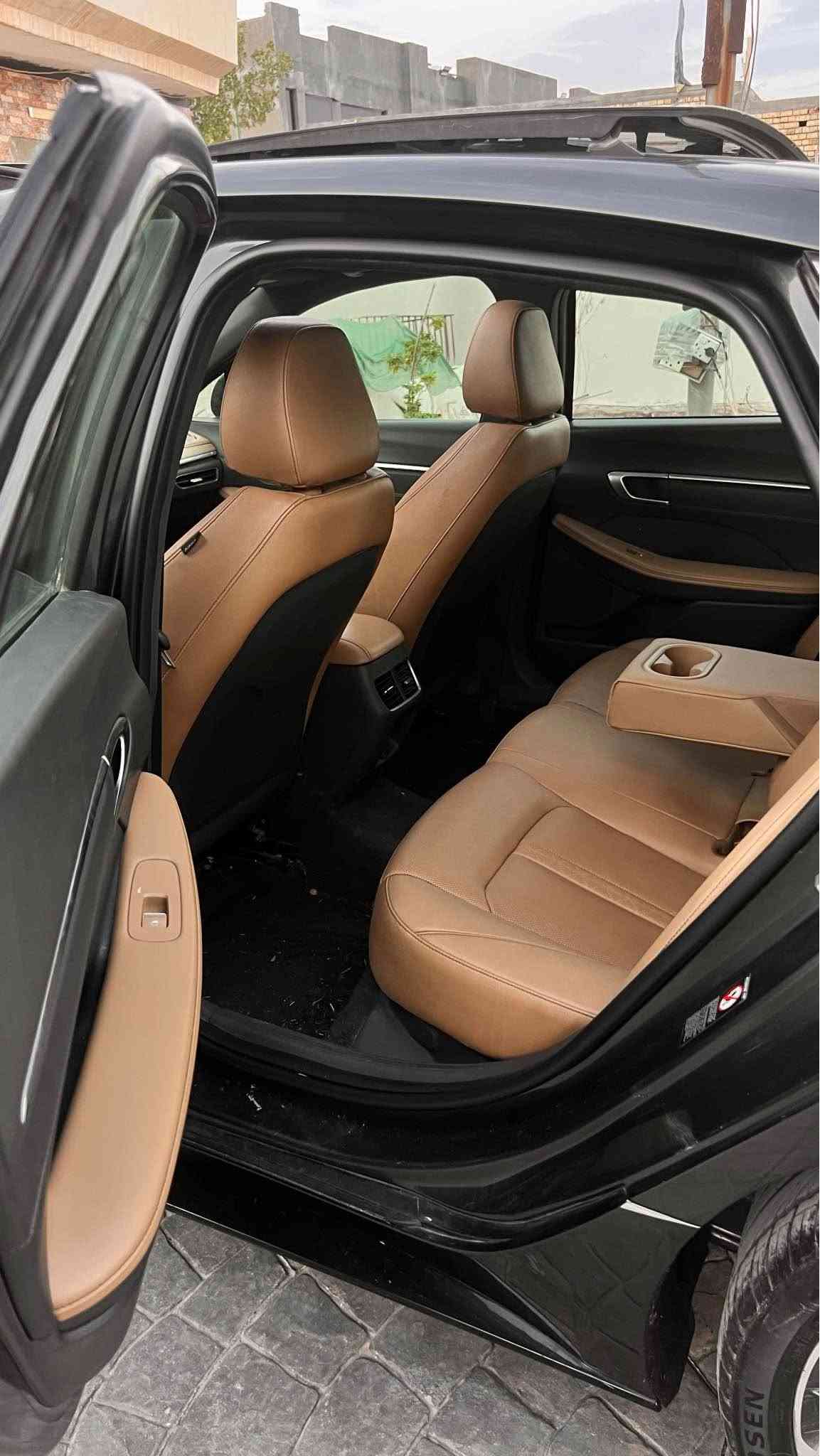 للبيع هونداي سوناتا 2023 رقم بصره جديد حره تحويل فئه  Llmlted  T1.600  وارد امريكي حادث چاملغ وبنيد مبدلات نفس الون بدون صبغ تفصيخ سياره كلهه مكفوله من صبغ فول مواصفات 4 كامرات تشغيل عن بعد تقديم ترجيع ريمونت بانوراما فتحتين اشاير بل مري مري قلاب عند البگ رادار مرايه رادار امامي وخلفي حساسات خلفيه كشن خزن ميموري كشنات تبريد وتدفئه كشنات كهربائيه شفتات ستيرن عينه ليزريه تبريد خلفي كشنات جلد داخل جملي تحديد مسار قياده ذاتيه اناره دشبول وبطاين متغير الالوان 24 لون عداد داتشو جامه ماشيه 56 الف جاهزه مابيهه اي نقص السعر 158 بي مجال بسيط للستفسار *********** البصرة, العراق
