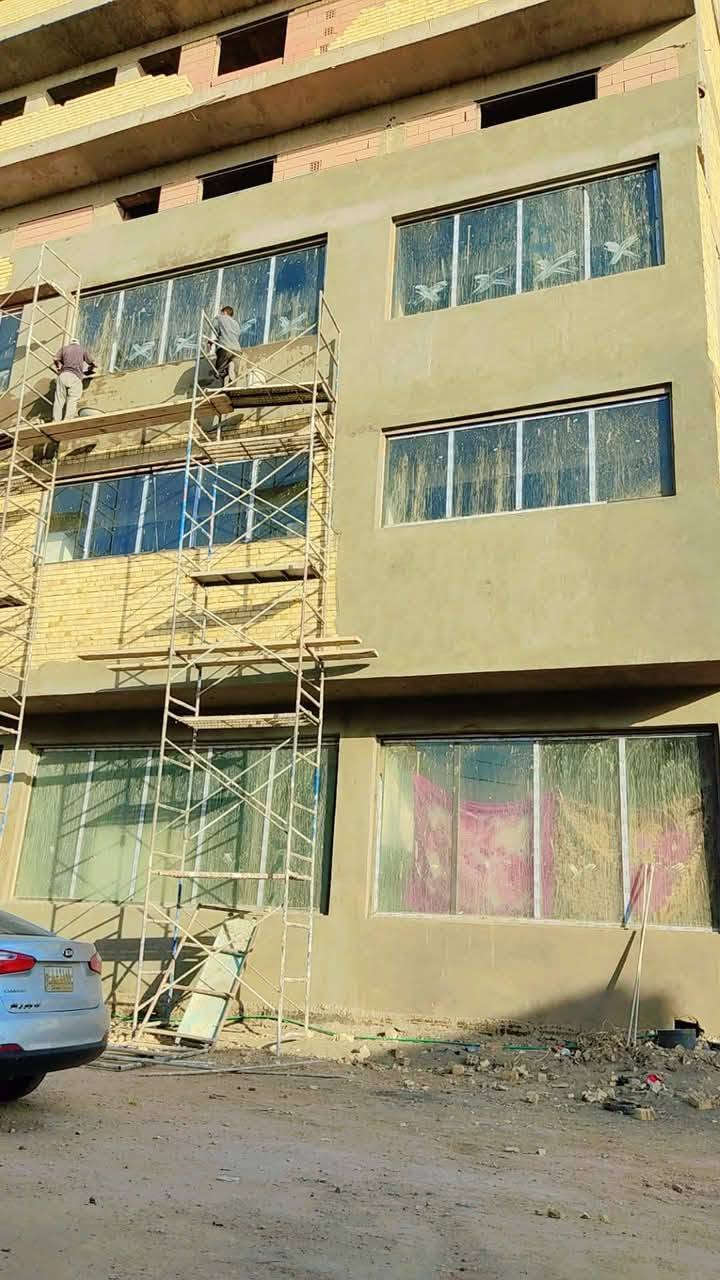 خلفه لبخ سمنت بغداد فقط إضافه ارتفاعات عاليه  جص وبورك نثر تشميع مصاطر تصفير ربي يرزق الجميع ***********
