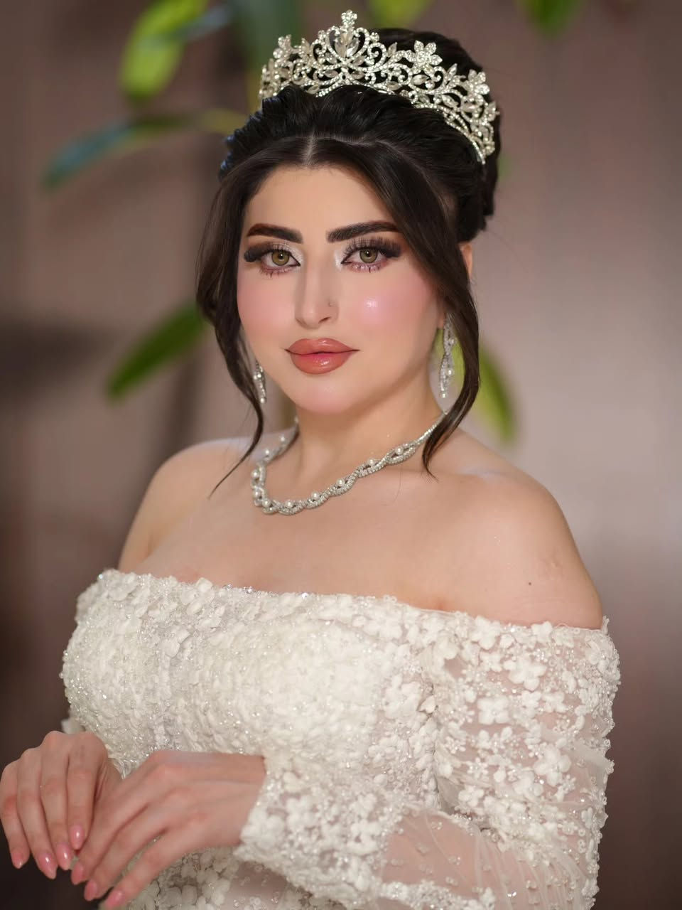 🤍🤍صيف بيوتي🤍🤍
حنه+عرس+بدلات+ملحقات 500الف
زيونه_ ساحة ميسلون 
للحجز ***********
