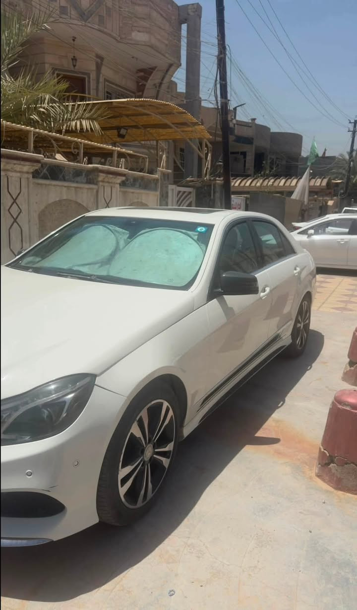 سلام عليكم 
السعر 118 ورقه فقط ❗️
مارسدس E350 
تو ويل 
محرك ٦ عقل فوك المرغوب 
السياره موديل ١٠ محدث ١٦ 
رقم بغداد انكليزي الجديد بسمي 
مكانها بغداد 
تواصل 
***********
