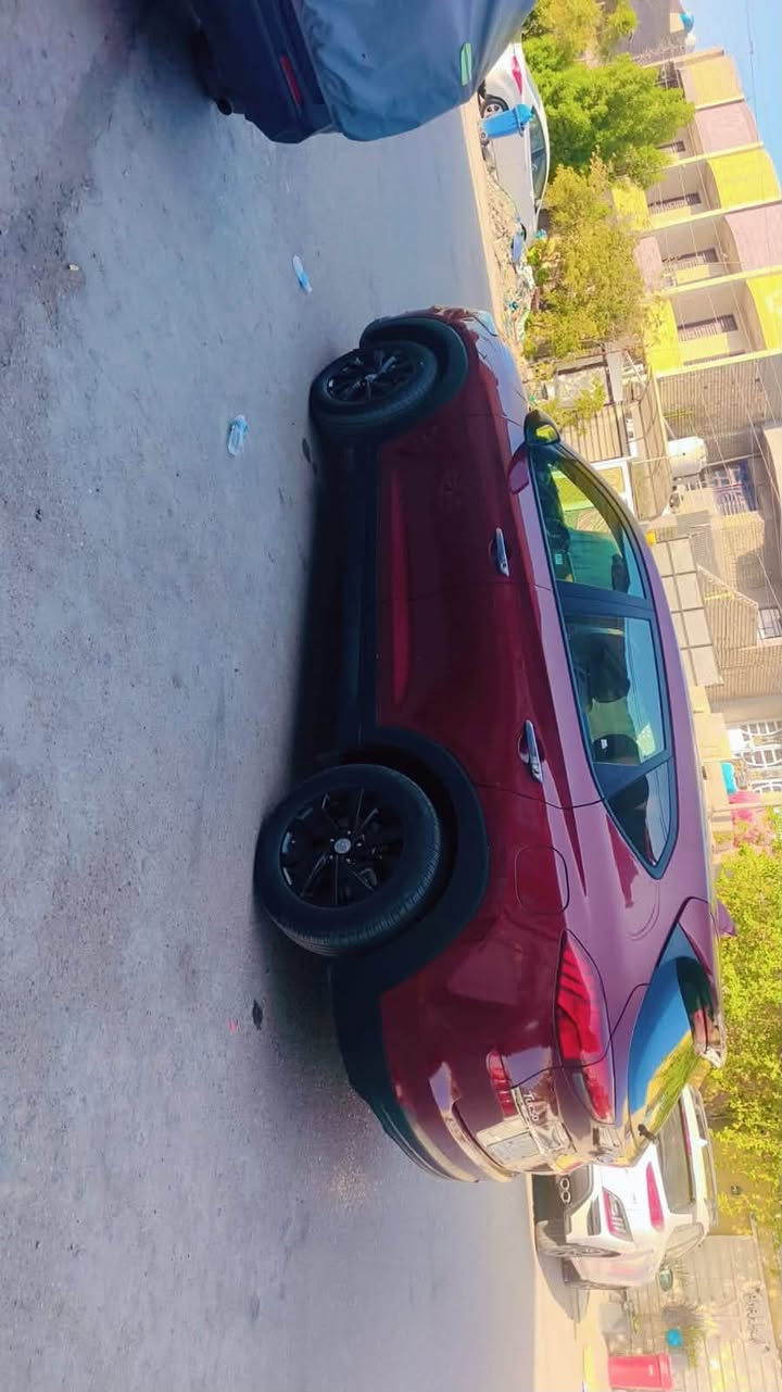 سلام عليكم..
للبيع توسان مديل 2019 وراد امريكي مبدل فقط بنيد ماشيه 75 مكينه جي دي اي سياره استخدام شخصي ومحافض عليها صور الحادث موجود بل صور مابيها نقص مكاني بغداد الحريه سعر 143 وبيها مجال ماقصر ويه الشراي مكلف بل نشر رقم صاحب السياره 
‏‭***********‬
