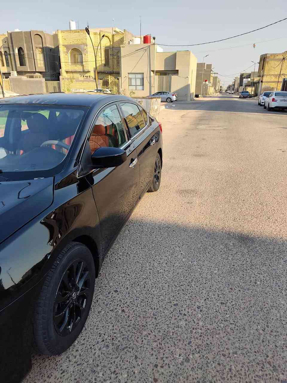 نيسان سنترا مديل 19 للبيع وارد امريكي حادثها بنيد ومدكر فول مواصفات السياره حره تحويل ثاني يوم السعر 90 وبيها مجال للاستفسار على الرقم ***********
