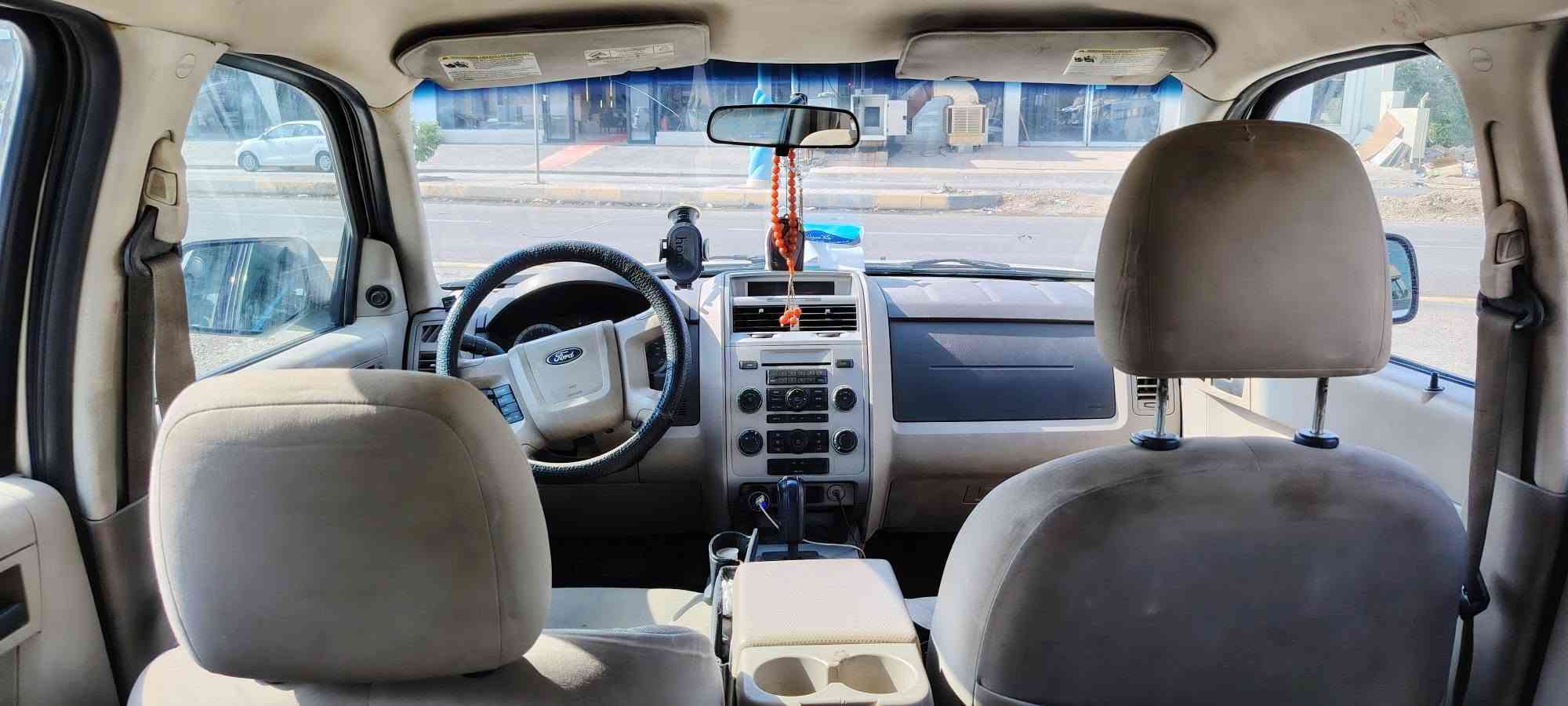 فورد سكيب موديل 2008
للبيع او المراوس
مكينه 2300 مكفولة
السيارة مكفولة مـِْن الضربه والصبغ 
رقم بغداد الماني
تدفئة تبريد شغالات
ABS مشتغل الگلوب
صدر جديد
بطارية جديدة
تخم تاير جديد سيارة ماناقصها اي شي 
السعر 83 وبيها مجال للأستفسار ***********
مكان السيارة بــلــد
