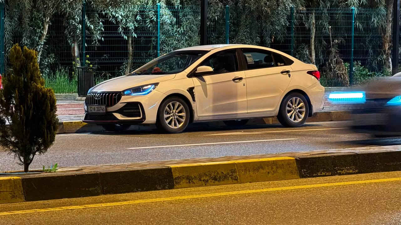 اريزو5 موديل2024 نص فول يعني مو مثل اغلب الناشرين. بلا موصفات سياره ما ناقصها برغي داخل ضمان شركه السراب ماشيه23الف قابله للزياده موصفاتها معروفه 
كشن جلد تحكمات سترين شاشه كاربلي واندويد قطعتين تبريد مرايه شفط اشاير اضاءه داخليه LED نهاريه وسكن LED  البك لايت LED  هاند بريك بصمه اوتو هولد وباقي الامور معروفه مكفوله من الصبغ  كير مكينه شرط بيها 
متواجد واتس على هل رقم *********** متواجد خاص كذلك سعر 107 وبيها مجال للطيبين مكاني موصل
