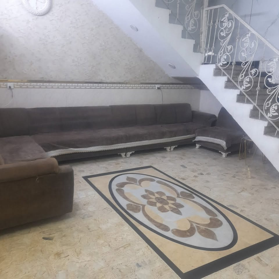 المساحه 150
الروجهه 7 ونص والنزال 20
البلديات مخازن الاسمنت حي 9 نيسان
يحتوي استقبال و4 غرف نوم
مطبخ حار بارد
سنه البناء 2011 وترميم 2023
المراسله واتساب او الاتصال
***********
