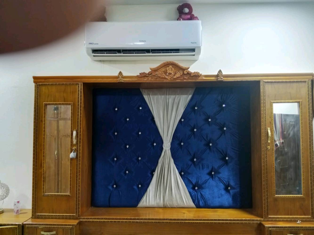     السلام عليكم  غرفة نوم عراقيه نضيفه ام المسرح
السعر 750 الف
العنوان بغداد حي التراث