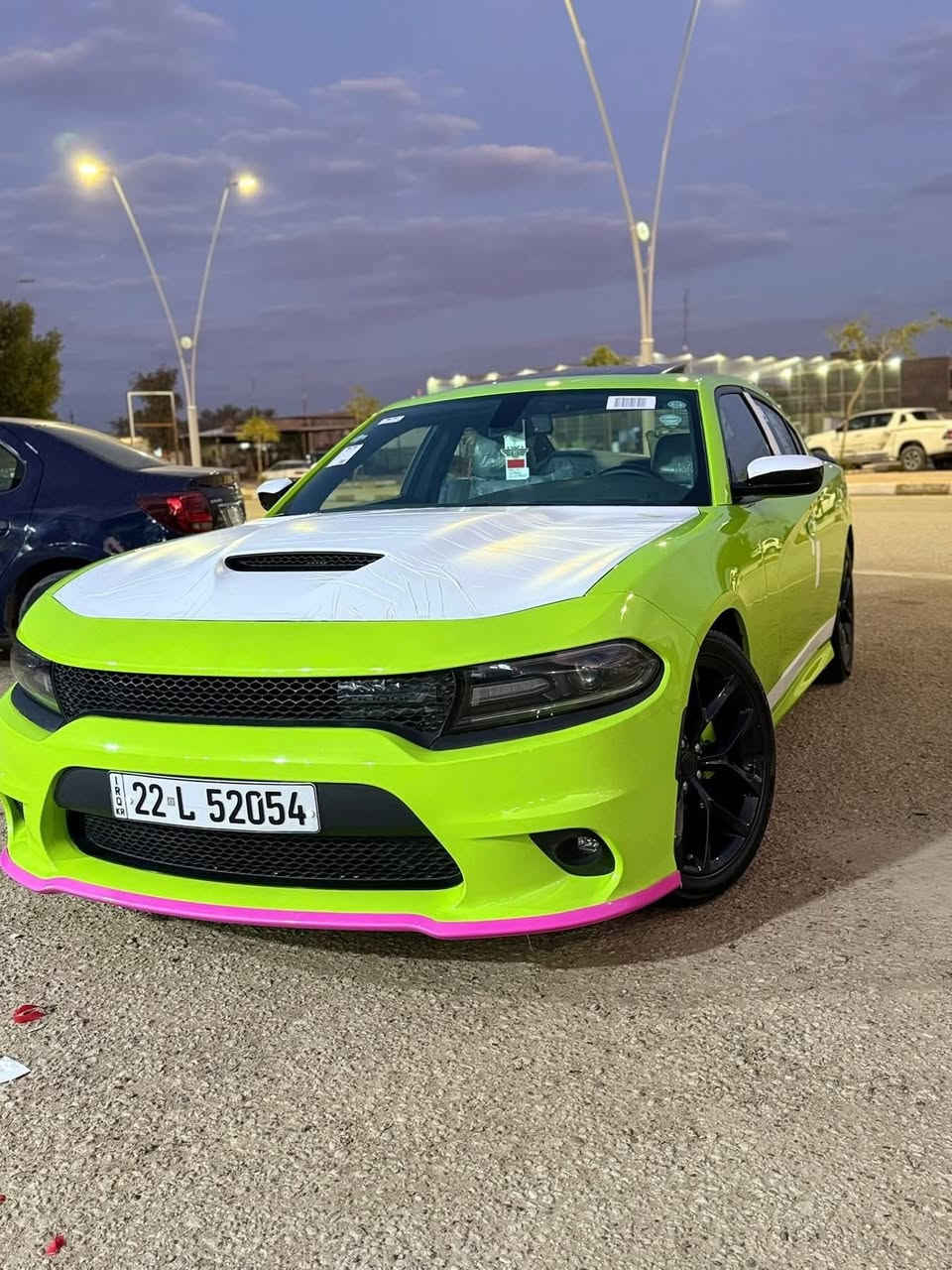 سلام عليكم 
جارجر 2019 GT لون مميز تفاحي 🍏 
خليجي وكالة هارلم فول مواصفات 
ماشيه 57  
السيارة كفالة عامة من الحادث والضرر  
فقط الدعاميات صبغ للجماليه    
رقم أربيل بسمي المحرك 6 (3600)
سياره جديده بمعنى الكلمه 
المواصفات فول 
شاشه كبيرة مع نظام ملاحة GPS 
سستم صوت الپاين مع سماعات پريميوم 
فتحة سقف (سلايد) 
مقاعد جلد رياضية لونين 
 مقعد السائق كهربائي 
 حساسات مع مانع تصادم خلفي . 
 تشغيل عن بعد 
 ستيرن كهربائي 
 محدد سرعة 
 تلفون بلوتوث 
 كاميرا خلفية 
 مرايا متحسسة للاضاءة العالية 
 كير شفتر بالستيرن 
 دخول ذكي بصمه 
السعر (278) مجال بصيط  
الأستفسار الاتصال 
(***********) متوفر واتساب
