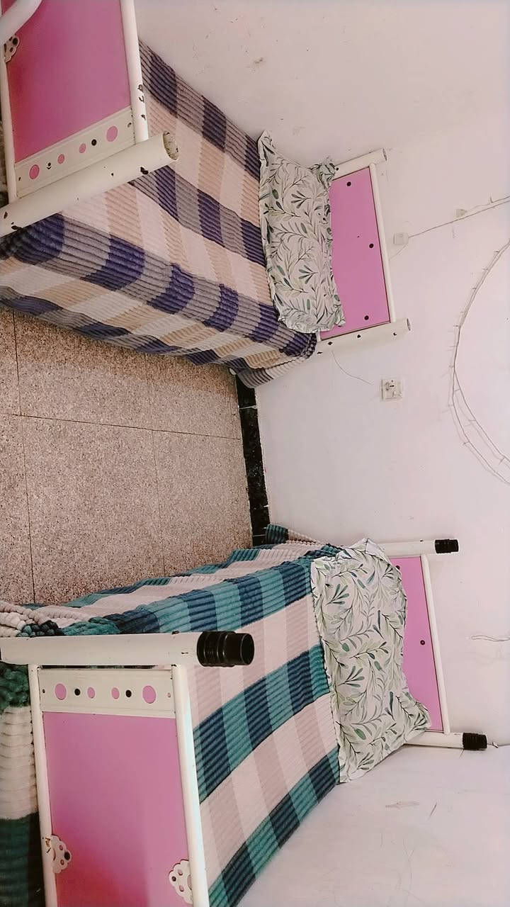 للبيع جرابي أطفال طابقين وينفصلون هم ب٥٠ وبيهم مجال (***********)
