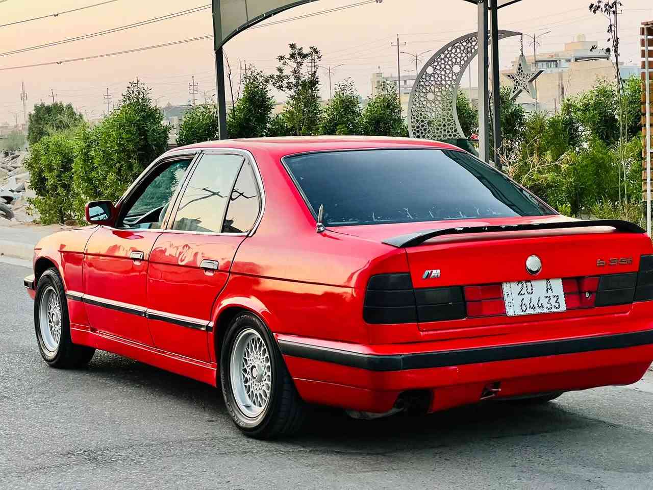 سلام عليكم للبيع بيأم موديل ١٩٩٠ رقم دياله دولي بسمي سنويه ٢٨ 

مكينه كير حداديه تخم تايره مكفولات 

محركه ٦سلاندر 

تبريده شغاله ثلج ❄️ 

سعر السياره ٣٨$

مكان السياره كربلاء 

للستفسار لاتصال على الرقم 

‭***********‬
