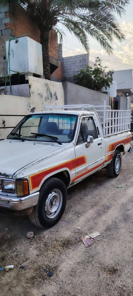 السلام عليكم بيكم 88كروسيده ابلاديه رقم ديالى انكليزي العنوان ديالى بعقوبه  السعر على الرقم ***********
