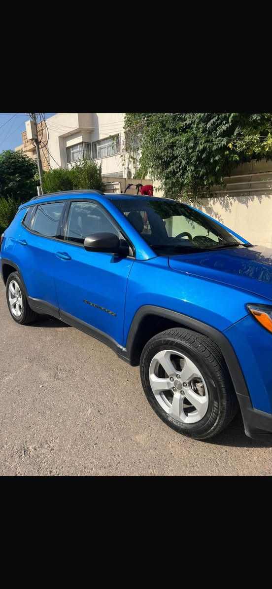 🚘 جيب كومباس 2021 للبيع
📞 السعر 123 ورقه وبيه مجال

🇺🇸 وارد أمريكي
📅 موديل 2021
📏 ماشية92,000 كم
⚙️ أوتوماتيك
⛽️ بنزين
🛞 دفع رباعي 
❄️ تبريد وتدفئة
📱 شاشة وسطية
🎥 كاميرا خلفية
🔑 تشغيل بصمة
دخول ذكي
✨ مثبت سرعه
بنوراما 
💡 تحكم بالمقود
🪑 داخلية مرتبة ونظيفة
🚗 السيارة استخدام شخصي ونظيفة جداً
صوره الحادث مرفقه مع صور

مكان بغداد 
***********
