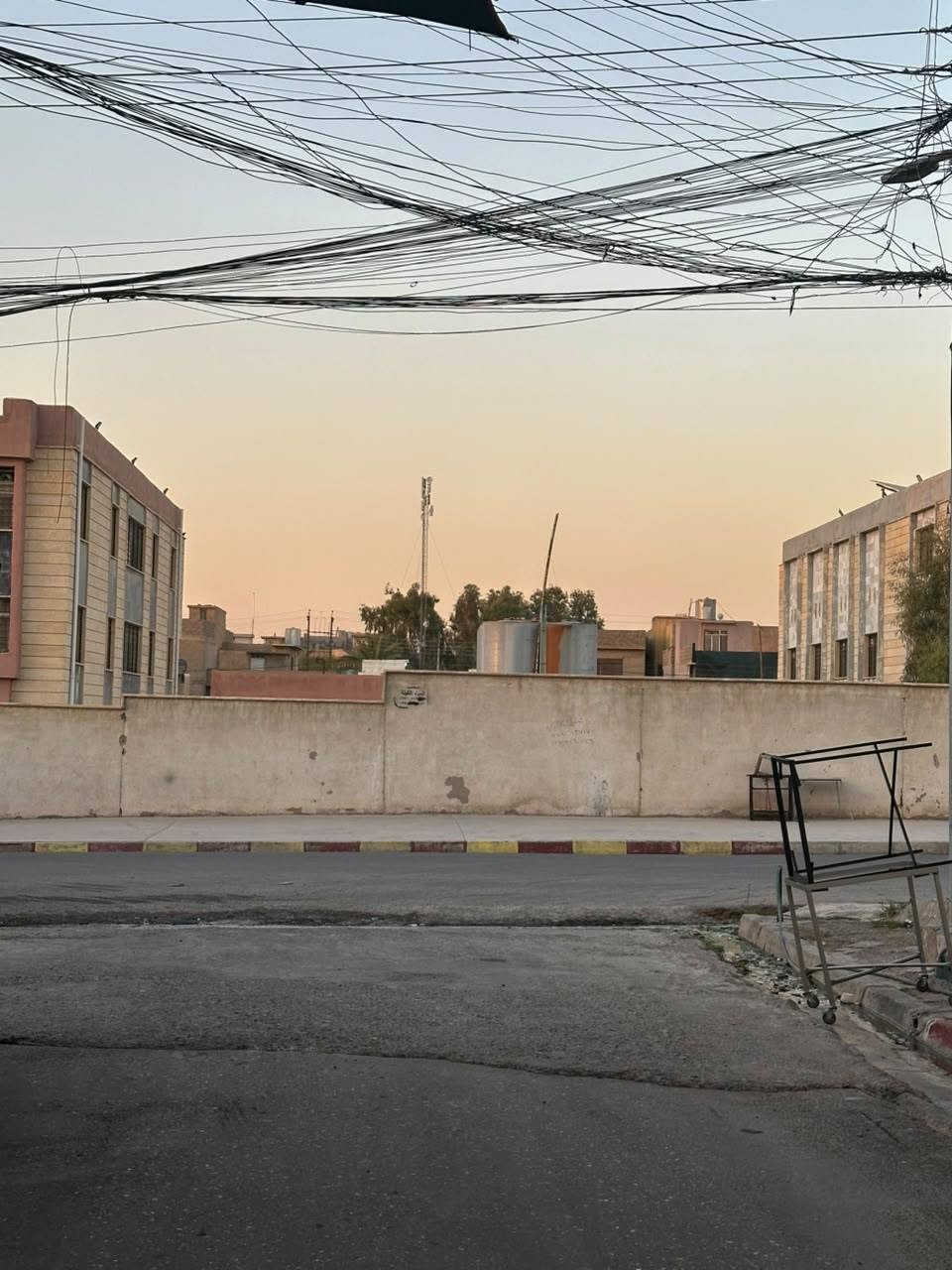 دار للبيع • حي السماح • ١٠٠م