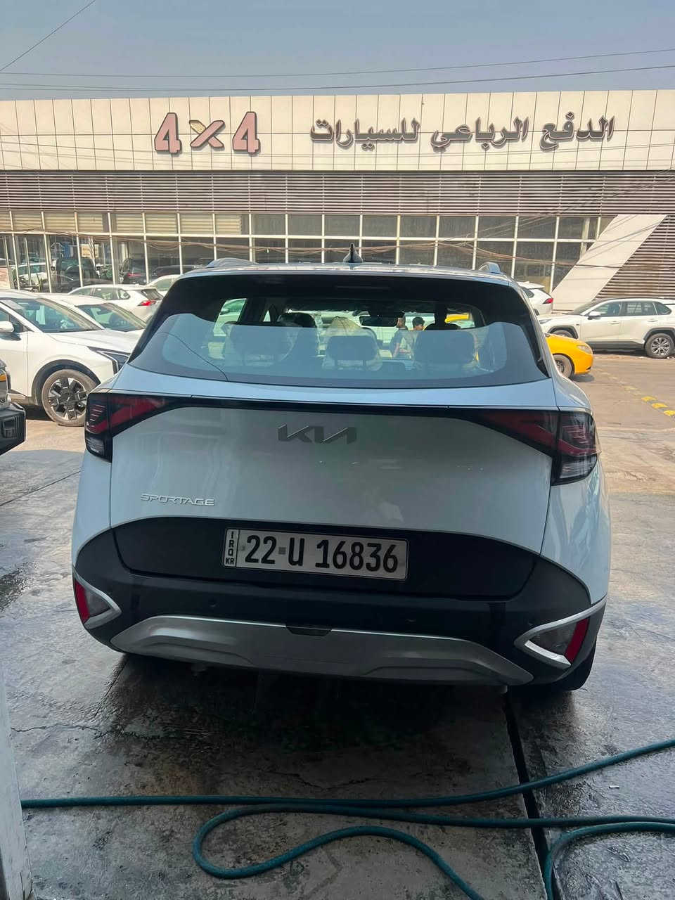 سبورتج 2025 خليجي
مواصفات نص فول
السيارة زيرو ماشية الفين فقط
باسمي شخصياً تحويل او وكالة 
مكفولة كفالة عامة من الزلغة 
رايدها ب206$ وبيها مجال وماكو هيج سعر
مكاني بغداد ***********
