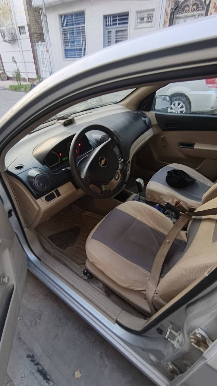 السلام عليكم افيو للبيع مديل /13/  السعر /65/ وبيه مجال /  ***********
