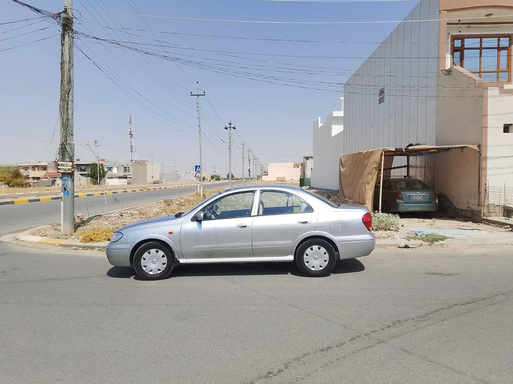 سەنی یابانی سلڤر   ئوتوماتك سەنەوی تازةیة تاو2029 گێڕو مەکینەو تەبرید ساردو گەرم و کارەبای بە شەرت  بێ تەقەو رەقە  چوار تایەی تازەی لە ژێردایە ب4 پارچەی بۆیاخە 
سۆنەر دانراوە به شرت تحویل و غرامه كامیره بوی دانراوه
نرخی$79 يمەجالێ کەم 
ناونیشان کفری /کلار 
ژ.م *********** 

للبيع نيسان صني ياباني موديل 2009
* اللون: سلڤر.
سنویه جدیدحتی 2029
*  كیر  ومكينة، التبريد (بارد وحار)، والكهرباء كلها بشرط.
*سونرموجود
* أربع إطارات جديدة. ـكامیره ورا بیها
* السيارة 
* 

السعر: 79 دولار بیه مجال

📍 العنوان: كفري / كلار
📞 رقم الهاتف:
*********** كيفري, ديالى
