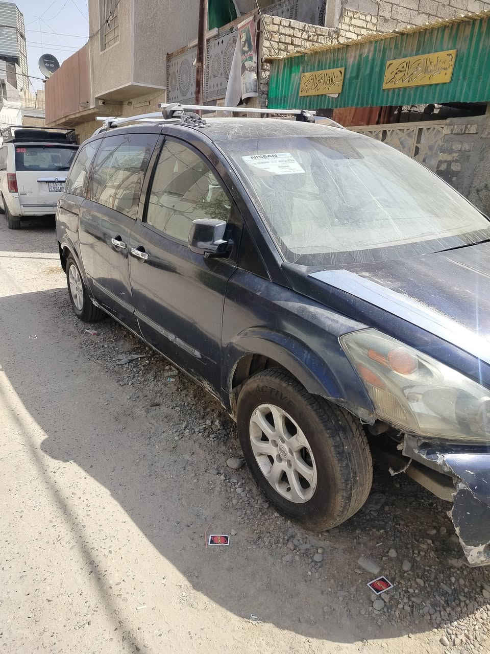 نيسان كويست 2007 
السيارة باسمي 
رايدها 38  بيه مجال بسيط 
***********
الرقم بيه واتساب
