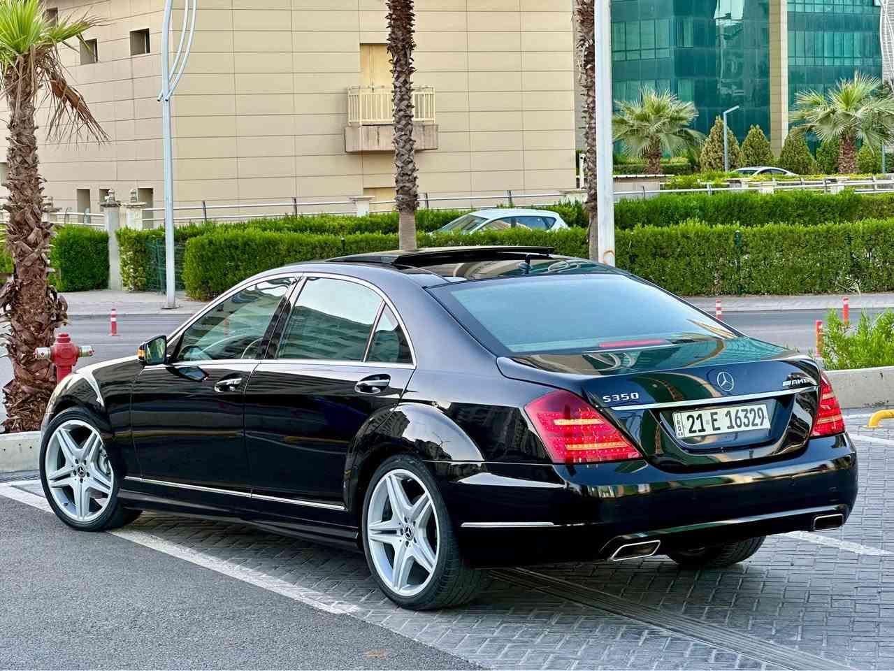 بسم الله الرحمن الرحيم
‏ MERCEDEZ BENZ S3502010
ميرسيدس S350 مؤديل 2010فول مواصفات ١/١
سيارة مواصفات خليجي باب طويل و پانوراما
-------------------------------------------
مكان🌆:أربيل                        سعر💵: 175$مجال بصيط
هاتف📲:*********** واتساب:-*********** 
-------------------------------------------
محريك V6 350 محريك مرغوب
گير و محريك بشرط بدون صوت و صرف و خلل بشرط فحص
-------------------------------------------
سيارة مكفولة كفالة عامة من كير محرك اكسل 
بيها 3قطحة صبوغ بدون دواخيل بدون ارباك. 
-------------------------------------------
مواصفات
{{ بصمة - پانوراما - باب طويل - رادار - خمس پردة - صندوق شفت - باب صحب - ماوص وتليفون - كشنات جلد - كشنات تتفيئة و تبريد - كشن و ستيرن خزن - كشنات خلفي كهربا - تبريد مركزي - سيدي بوكس - مراي شفت - بريك بصمة - كاميرا - حصاص امامي و خلفي - زينون و ليد - فورميكا - بعد }}
-------------------------------------------
اربع تاير ويل جديد حديد بدون مصروف
سيارة شرط بدون اى نواقص گير و موحريك و حدادي و كاهرباى كولة بشرط
سنوية و رقم جديد سنوي بأسمي تحويل غرامة بشرط
------------------------------------------- أربيل, العراق
