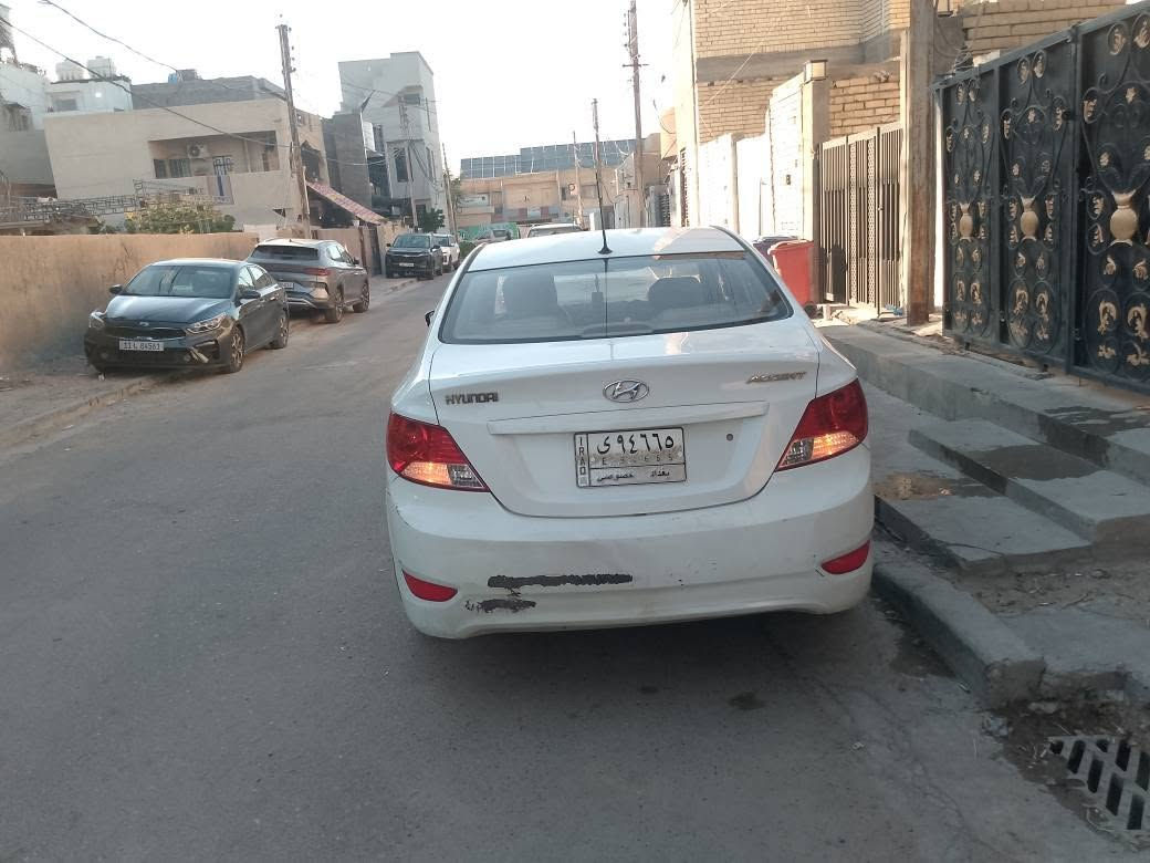 سيارة اكسنت بغداد خليجي موديل ٢٠١٣ محرك ١٦٠٠ تبريد ثلج مكاني بغداد السيدية للتواصل *********** السعر ٨٥ بغداد, العراق
