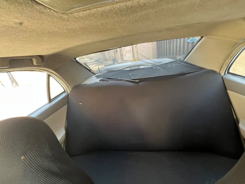 BYD G3 2015
السياره خير من الله مكينه كير تبريد مكفول حداديه نص عمر بيها نص باب السايق صبغ وبارد بابيت من جوه من جها السايق وصبغ ب قبق الجنطه بدون ضربه السياره خير من الله مناقصها اي شي مواصفاتها معروفه بصمه وفتحه وتحكم ستيرن حساسات خلفيه وشاشه وكامره كشنات جلد بعدهن بل جيس زلغ ما مزلوغات ومغلفات ارقم جديد الانكليزي بغداد بسمي بس سنويتها نافذه بشهر الخامس  مكانها بغداد سعره 60 وبيها مجال للشراي 
***********
