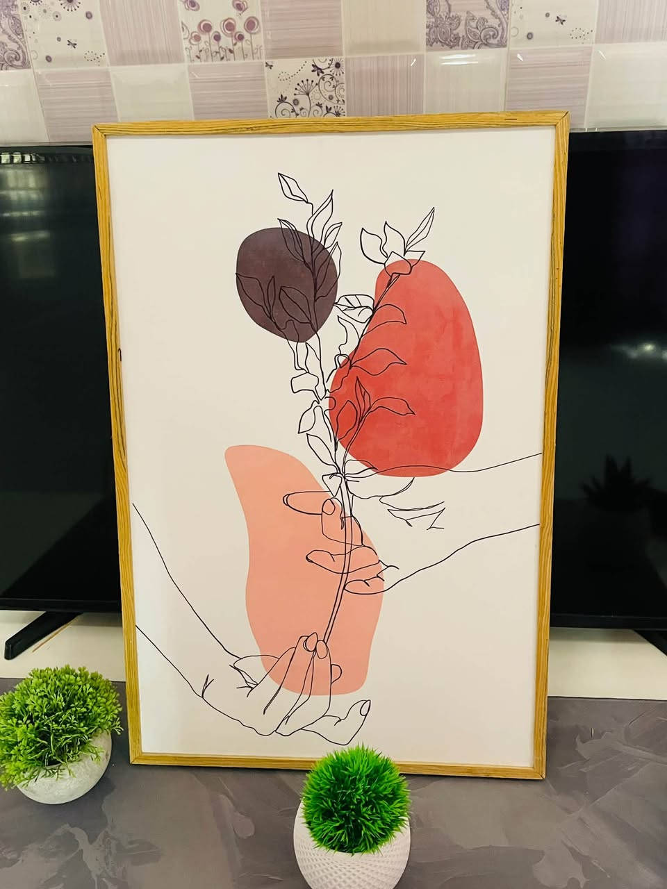 لوحات بوهيميه اطار خشب  سعر القطعه 10 الف توصيل موجود لكل العراق ***********  قياس 40x60

