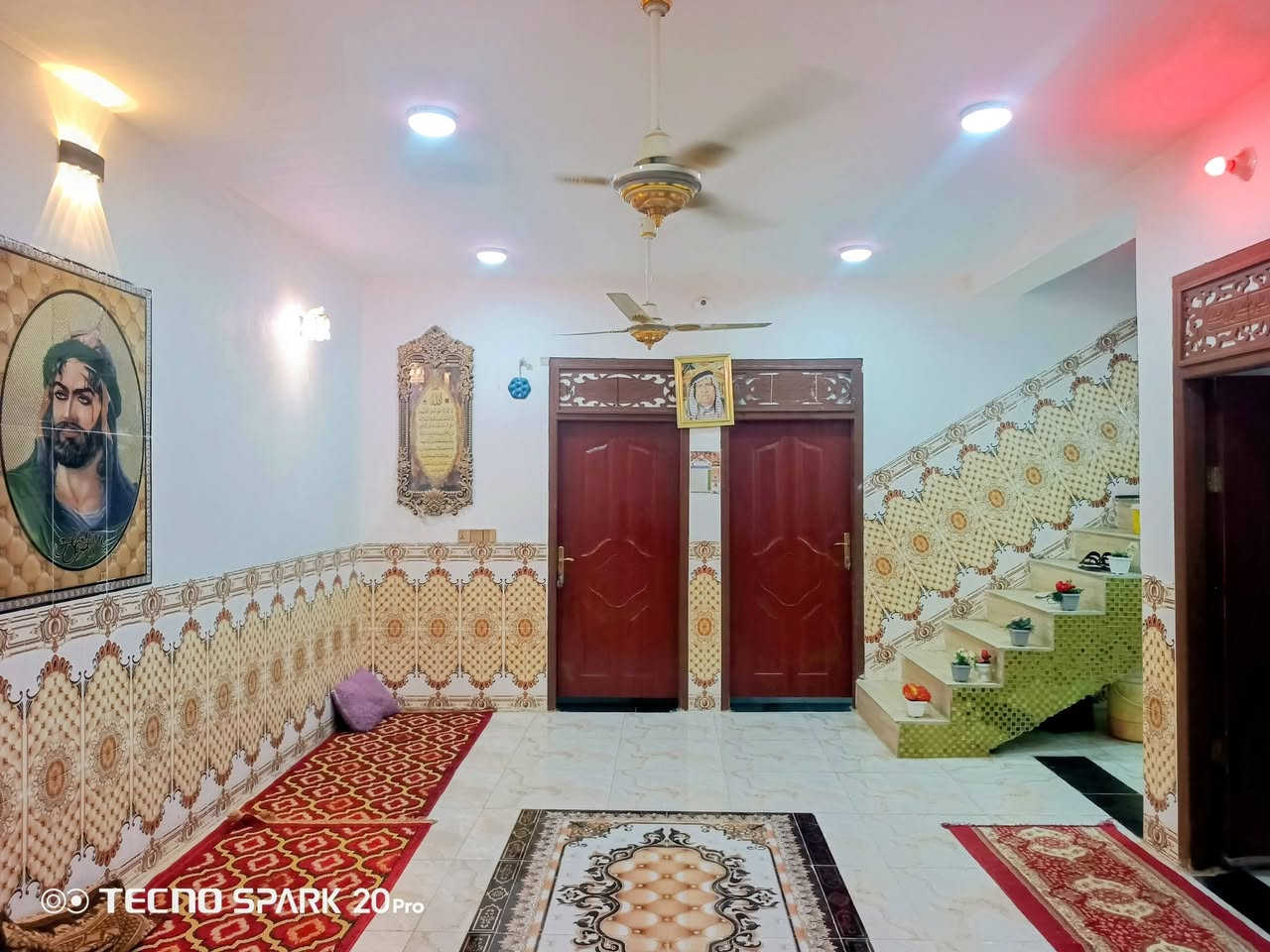 على بركة  الله يوجد بيت #للبيع المساحه( 350م) مع قطعت ارض يحتوي البيت علا غرفتين وصاله ومطبخ وستقبال وصحيات بناء جديد بيت خير من الله داخل كله سراميك جدار + ارضي مطبك  جاهز للسكن كافه الخدمات  خط كهرباء + خط مولد+ ماء اساله + تبليط (سند 25 طابو زراعي )(الموقع عفك ثريمه قرب سيد ابو عجه سعر خاص ملاحضه المو شراي لايتصل   للتواصل عبر رقم الهاتف📞(***********)
