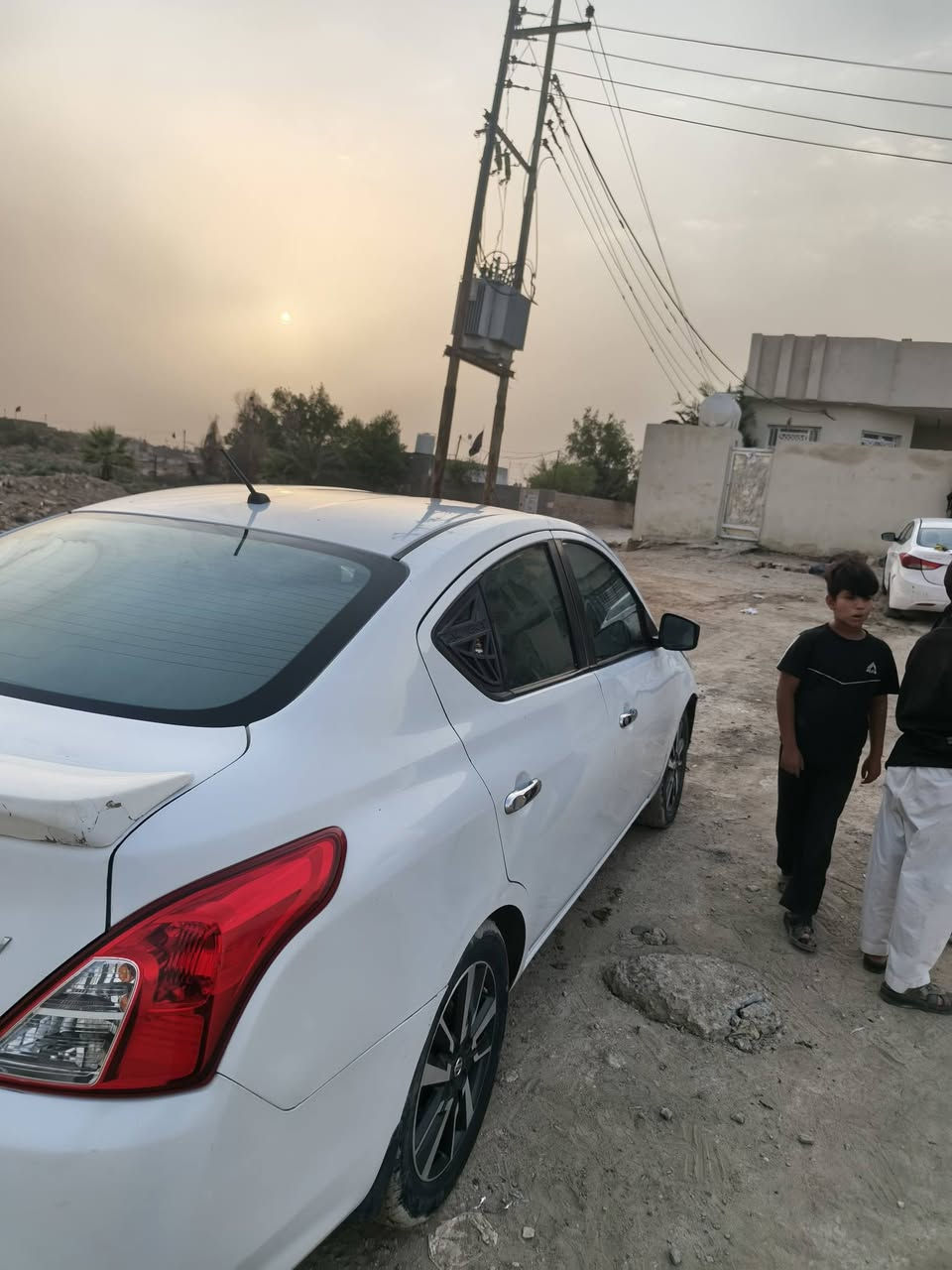 سياره نيسان وارد امريكي للبيع جاهزه تواير اربعه طخم ويل كب شاشه تحكم دوشمه محرك كير مكفولات سياره مكفوله من عيب شرعي فحص موجود مبدل بيه البنيد وجاملغ مكفوله من الصبغ رقم مثنئ معوقين حرا انا اتكفل بل رقم مصفرا سياره ربع ما عليه صدر سياره ١٠٠/١٠٠ تبريد عوزه تصليح منضومه كلشي جاهز لايت زنون كهربائيات شغاله كله *********** للاستفسار سعر (٧٢ وبيه مجال للطيبين بي خير ويدلل ) مستعجل بياع مكاني ناصرية مركز
