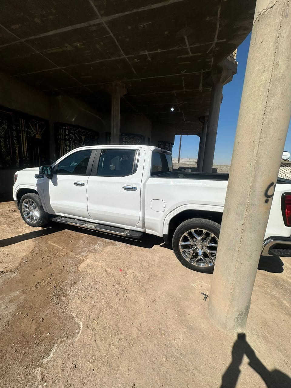 السلام عليكم جيمسي سيرا البيع ٢٠٢٠اربيل باقي تفاصيل تصل واني خادم هاذه رقمي *********** مكاني البصره
