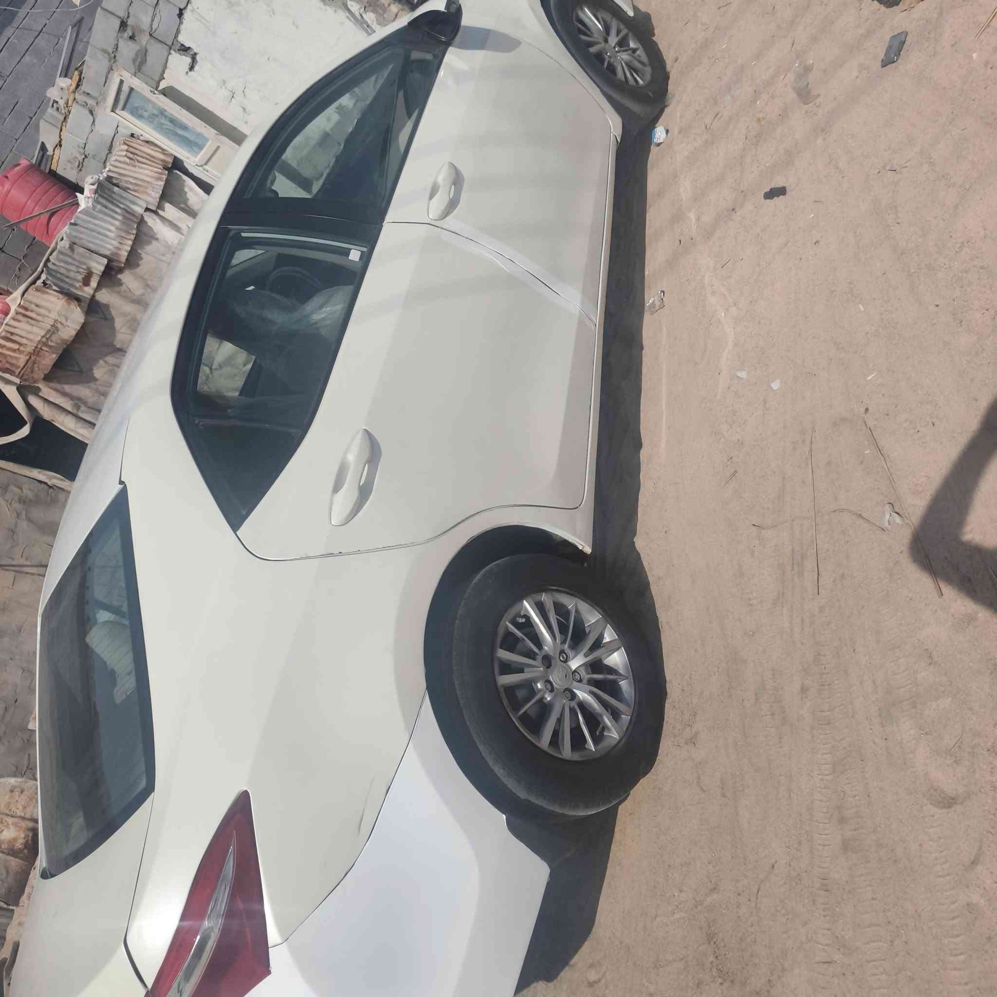 كورولا  دوات فول مواصفات عدد تنته تحكمات تبريد كامل منظومه سواء مبدلها تبريدها فول ماكينه ماكينه دوش 2000 غرفتها زيرو ادوات بها رقم سنويه اصليات اذا اكم راوس النترا اراوس بيع٥٥مكني*********** بيها كص  قماره فقط مكاني بصره
