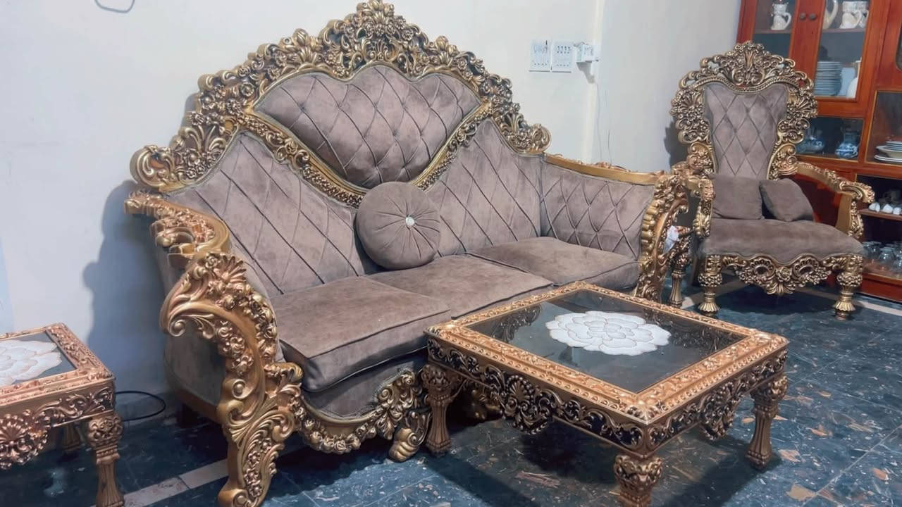 تخم زان ملكي • ١٠ مقعد • الكراده