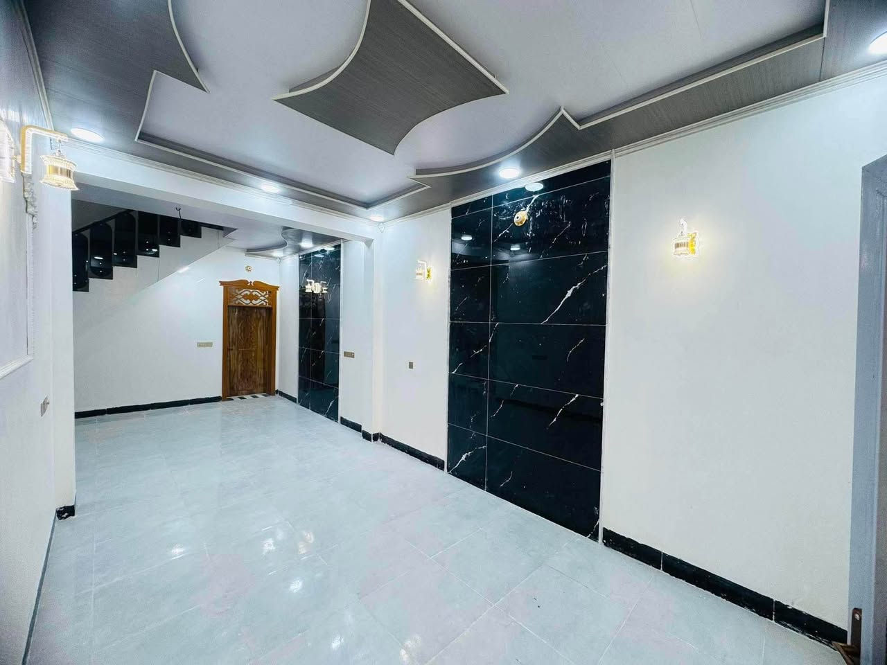 بيت للبيع بيت طابو صرف

📐 100م – نجف / مجمع بيتي

مقابل مجمع السلطان

🏠 غرفة، صالة، استقبال، مطبخ

🚿 صحيات (2) + مكشوفة

⚡ جميع الخدمات متوفرة

💰 السعر 68مليون (قابل للتفاوض)
***********
 ***********
