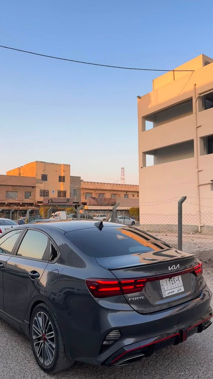 فورتي موديل 2023 جيتي لاين
فول مواصفات سياره ضررها فقد جاملغ امامي 
محرك گير جدد بمعنى الكلمه ماشية 100km كيلو
سياره جاهزه من كلشي رقم مثنى سنويه ل27
سعر السيارة 125مع المجال بيع سريع 
مكان السيارة السماوة المركز 
***********واتساب فقط 
***********اتصال
