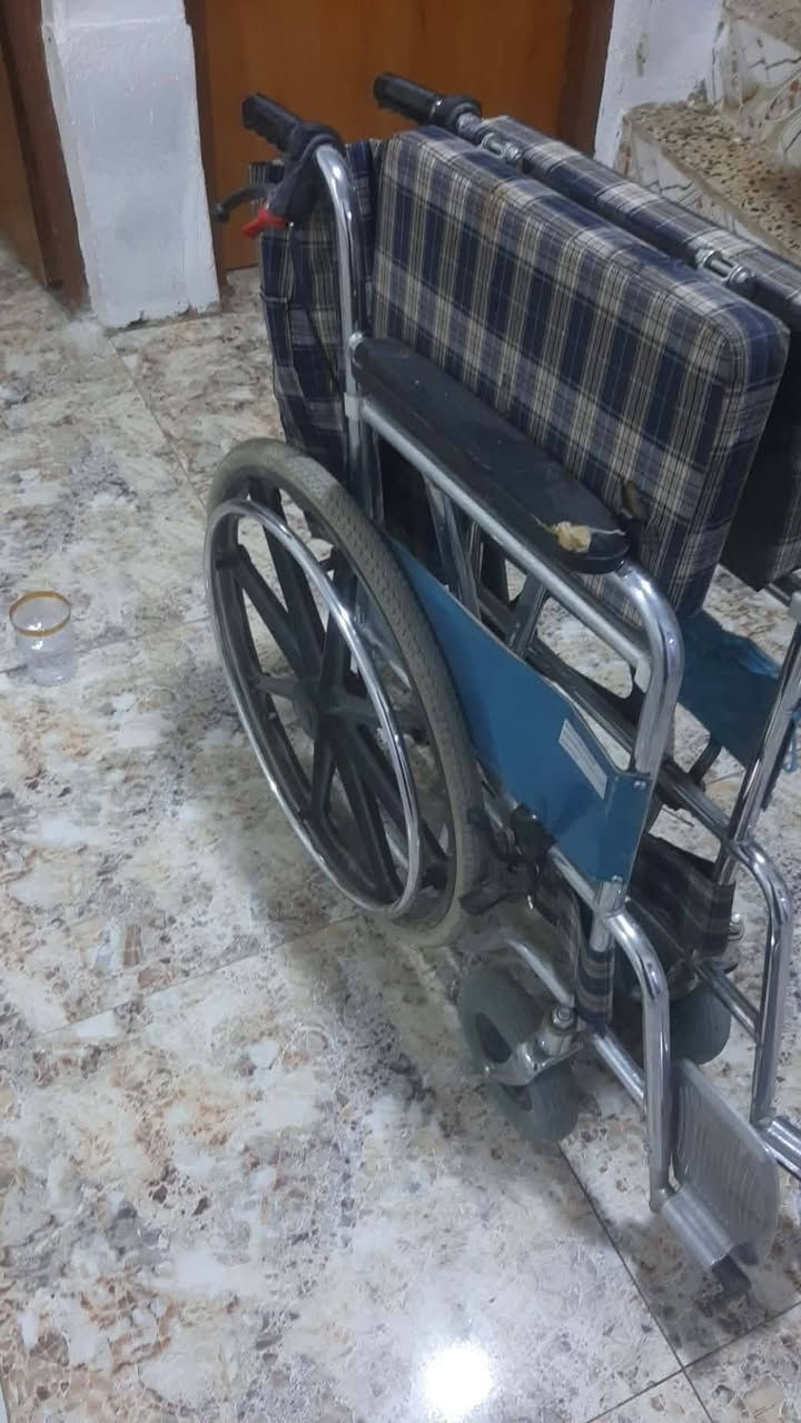 جهاز مال ايد  وعربانه ثنينهن جديدات ١٧٥ وبيهن مجال مستعجل عل بيعتهن
***********
