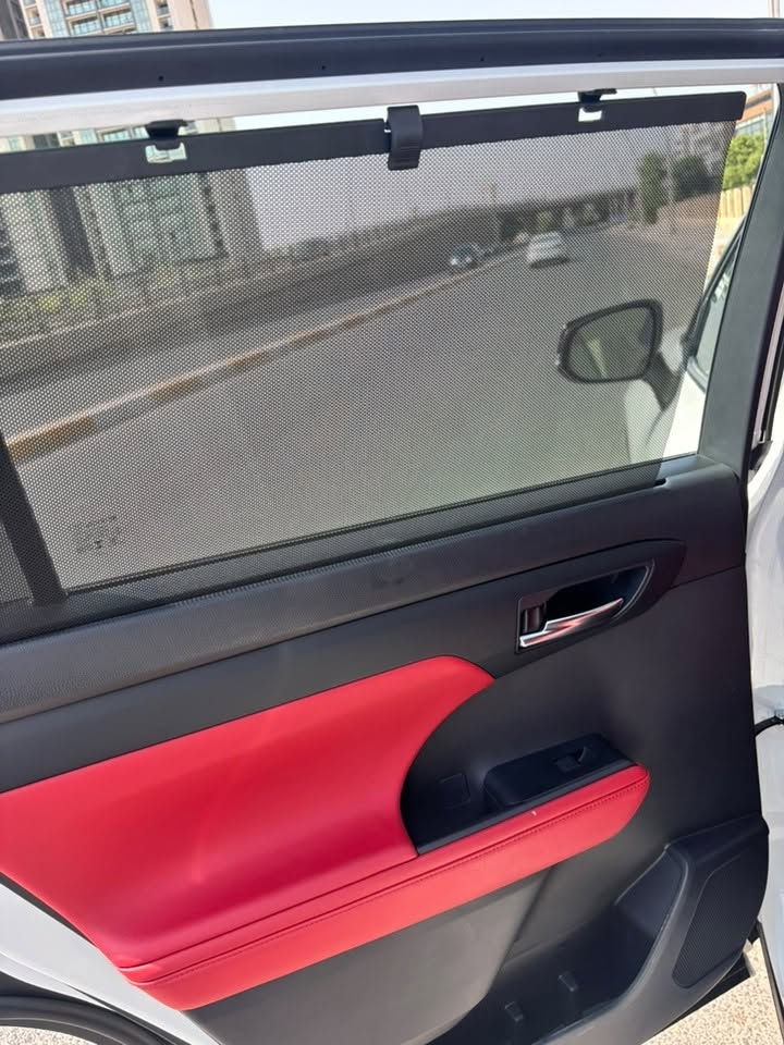 السلام عليكم
للبيع تويوتا هايلاندر رقم اربيل 
ماشيه ١٣ الف كيلو
موديل٢٠٢٣
كلين تايتل بشرط بدون اي شي 
فول مواصفات : XSE AWD
محرك اربعه سلندر توربو
مواصفات : XSE
بصمة 
بصمة ابواب 
كشنات جلد 
كشنات منفصل VIP
كشنات كهربائي
كشنات تدفئة
فتحة سلايد
بريك كهربائي 
اوتو هولد 
اطفاء عند وقوف 
وضعيات قيادة درايف مود سبورت  نورمال  ايكو 
فور ويل مع وضعيات 
مانع انزلاق 
نزول منحدرات 
‏Snow ثلج 
ستائر بلاديه
صندوك كهربائي 
بلاجيكتور كشافات 
رادار نقطة عمياء 
رادار خروج عن المسار 
رادار مانع تصادم امامي 
لايت زينون 
7 راكب 
اشاره بلمري 
السعر ٤٤٠٠٠ دولار
مكان السياره اربيل 
موبايل ***********

