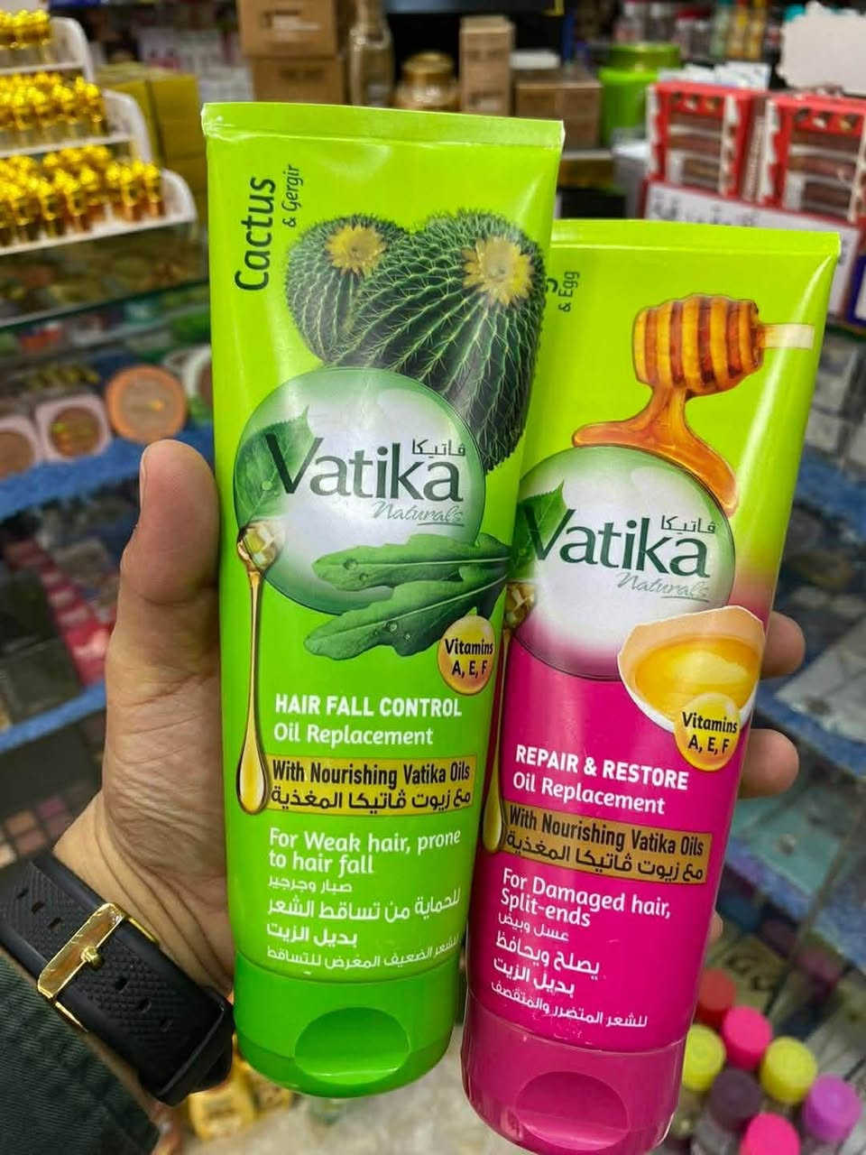 Vatika   🌵🌸  بديل الزيت فاتيكا الاصلي

عرض خااص توصيل مجانا داخل خانقين 🚕🚗🚕🚗🚕🚗🚕🚗🚕🚗

😍يعمل بديل الزيت فاتيكا على إصلاح الشعر التالف وتغذيته لضمان الحصول على شعر صحي😍

يحتوي بديل الزيت فاتيكا على خلاصة البيض والعسل واللوز والثوم والأرجان  🥰

💜حيث تعمل تلك التركيبة على جعل الشعر الجاف والخشن أكثر نعومة وسلاسة.⁦❤️⁩⁦❤️⁩✨
💜يصلح الشعر ويحافظ عليه من النشفان والتكسر والتلف
💜يلف الشعر بطبقة حماية من عوامل الطقس والحرارة والتلوث
💜يرمم وينشط بصيلات الشعر فيجل الشعر اكثر قوة وكثافة
💜يحتوي على  فيتامين A,E,F

بالعسل عسل 🍯 للتقصف الشعر  ومتضرر
بالصبار 🌵 لحمايه الشعر من تساقط والشعر الضعيف

للطلب والاستفسار يرجى مراسله الصفحه او واتساب 
***********

متوفر خدمه توصيل الى جميع المحافظات 🚕🚗🚕🚗🚕🚗🚕🚗🚕🚗
