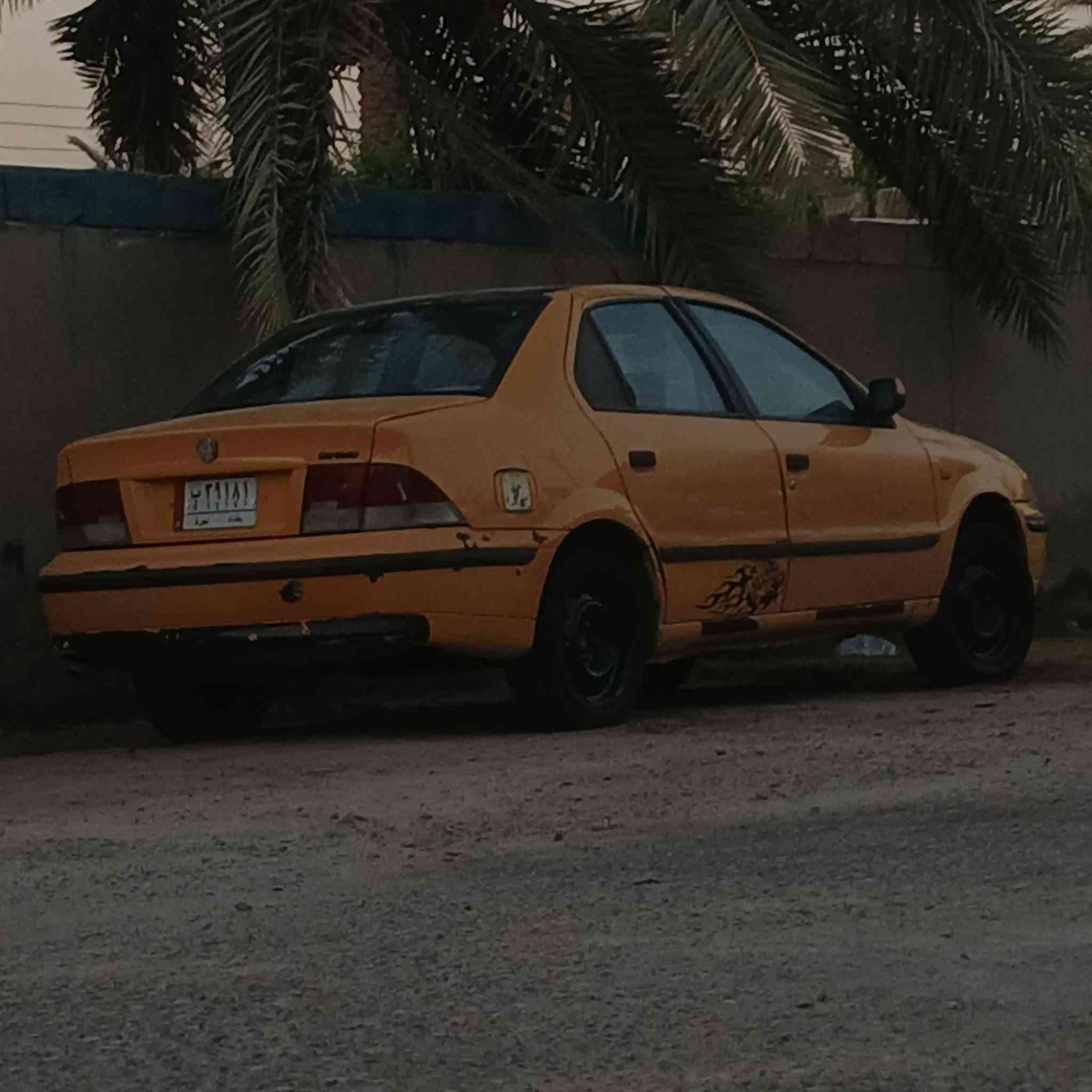 سمند للبيع ٢٠١١ محرك كير كورلا بيها خيط تبخير بصيط كلش بدون تنقيص وبيها نضوح بين الكيروالمحرك جبنه المكان قضاء المدائن سلمان باك سعرها ٢٨ وبيها مجال رقم ***********
