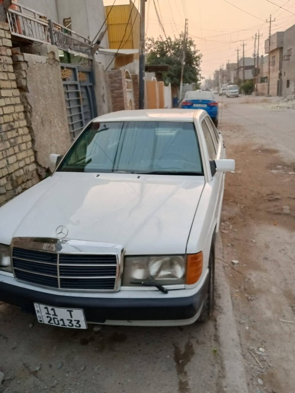 السلام عليكم 190 البيع موديل 91
كشنات جلد كهرباء
جام كهرباء
المكينة بيه تبخير
والتبريد بس الراديتر مال التبريد مزورفه
مكانه بغداد
السعر 48
***********
***********

