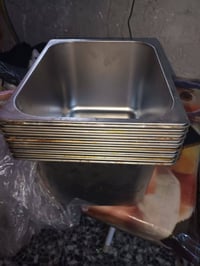 عندي هذني 8قطع للبيع جدد. 07708439378