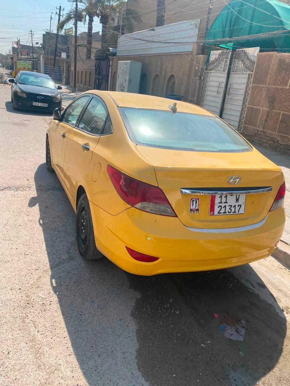 السلام عليكم اكسنت  مديل 13 
محرك 1600 جيتي رقم بغداد حدثها بيها جملغ صفحت السايق وجاملغ الخلفي بي شبر تعمير
بدون دواخل سياره كامله من كلشي محرك خير من الله 
مكان السياره بغداد البلديات رقم صاحب السياره *********** مكلف بلنشر الشراي يخابر رجاً
