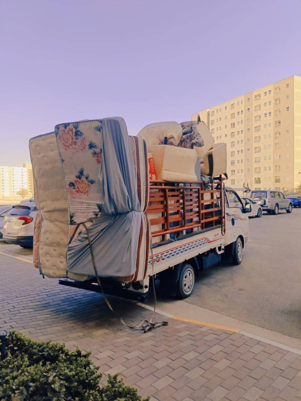 مكتب نقليات)(***********)(***********
مكتب نقليات (***********)متخصص
 لنقل الاثاث🧳وتحويلات البيوت🏠 من سياره كيا .وعمال👷ونشتري غراض 
ونجار لفتح وشد الغرف👷مع فتح وشد السبالت وصيانتها 📞 داخل وخارج بغداد🚛ما عليك غير تتصل وتدلل📱مع  حفظ الاثاث..الي يحتاج نتصل و واتساب( ***********
