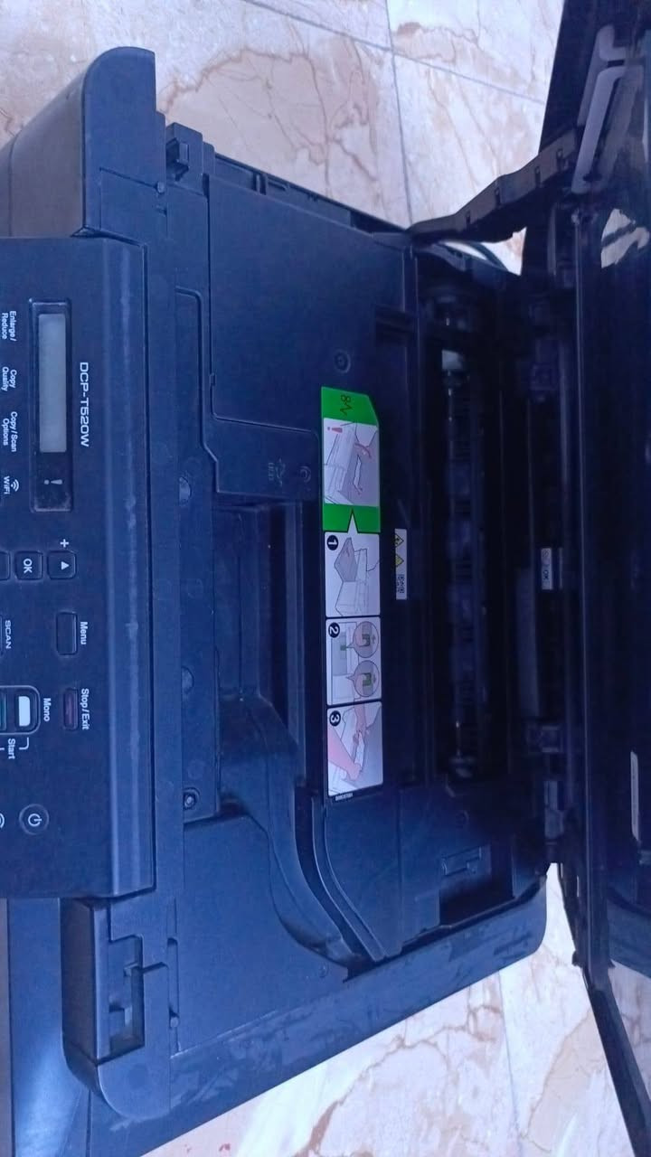 طابعه ابرذر للبيع موديل T520 ناصريه للستفسار ***********
