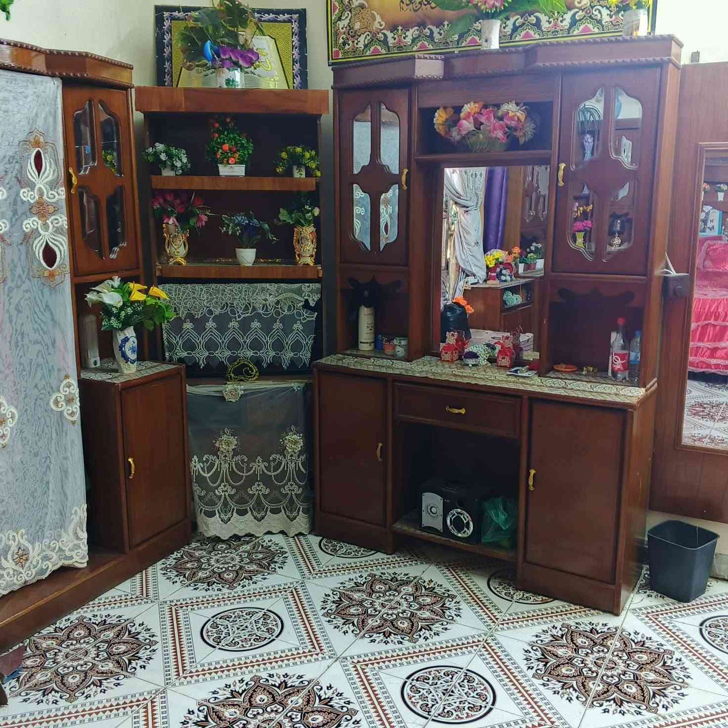 غرفة نوم حطاطه صاج داخل وخارج شغل درجه اولى السعر 750 وبيها مجال لشراي العنوان رمادي الجزيرة للإستفسار الاتصال على هاذه الرقم ***********
