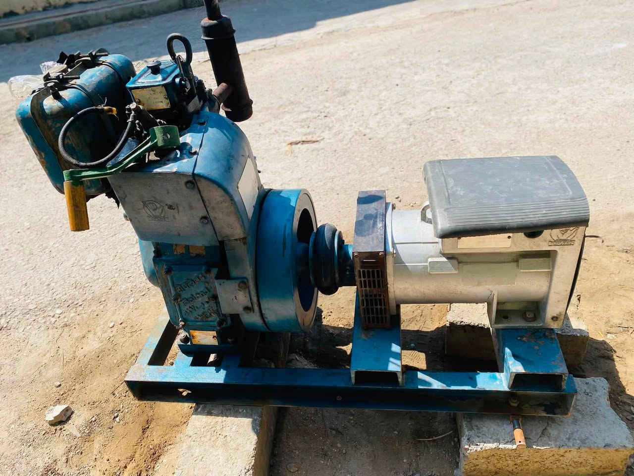 سلام عليكم عندي مولده هندي للبيع نوع المولده هندي توبلان ابو الكف مولده نضيفه كلش ومستخدمه اشهر راس توليد 7ونص كيفي للستفسار عبر الهاتف ***********
