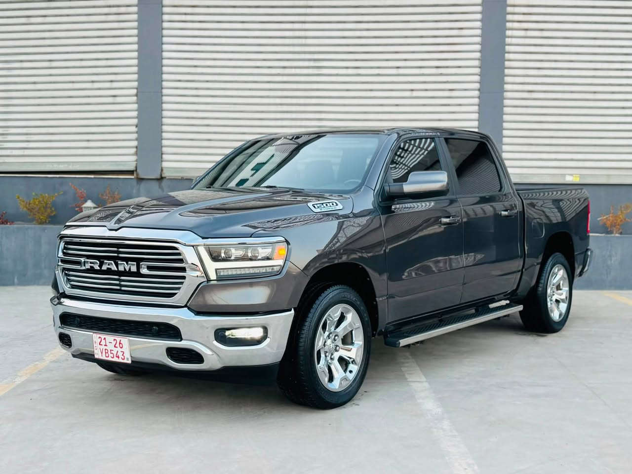 RAM 2024
رام 2024 
محرك V6  3.6 ايتورك
ماشيه 20 الف ميل 
فور ويل 4X4
بودي قصير قصير باب كبير 
مراصفات ترادسمان 
حادث بنيد تبديل بلادي
بدون دواخل ارباك سستم
السعر/: 250
عنوان كركوك 
***********
