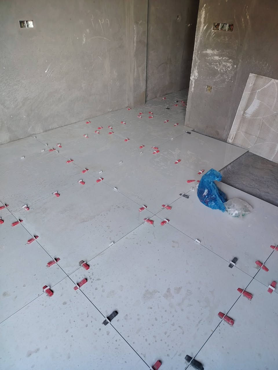 عمل بورسلين ايراني80×80
للاستفسار. ***********
