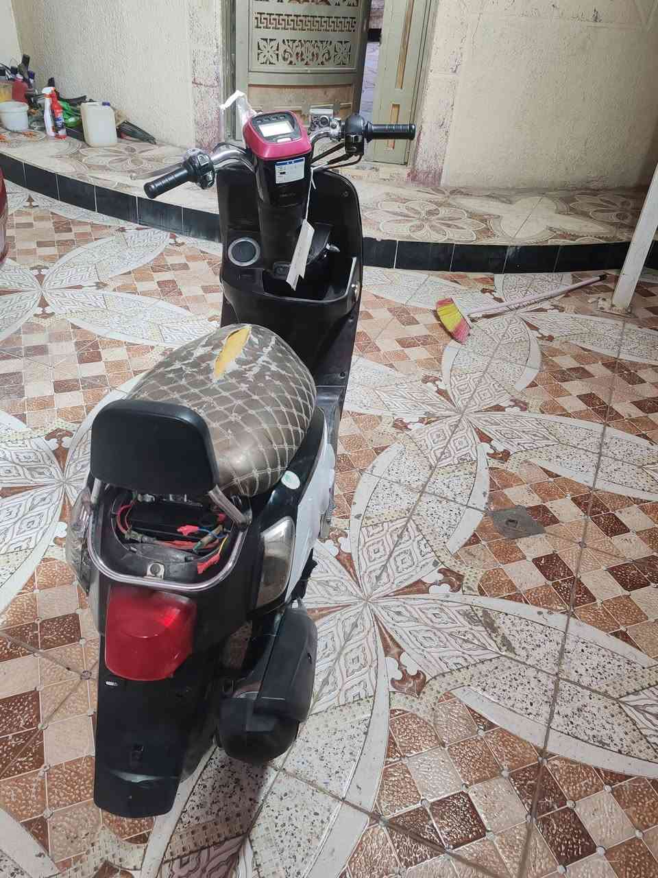 مصطره البيع ٨٥٠ او بيهة مجال المكان البصره الزبير رقمي *********** الدراجه حيل جديده ختم واحد

