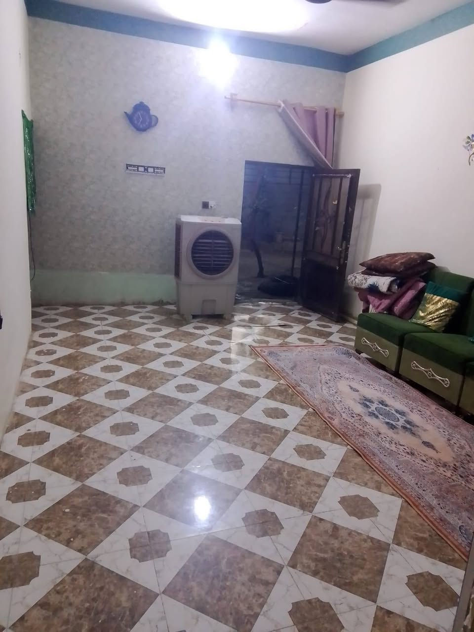 شارع السيدة زينب • ٢٠٠م • غرفتين وصالة